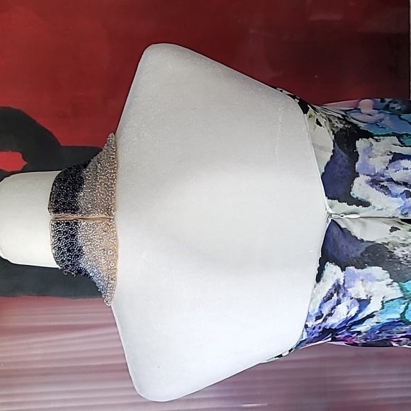 Badgley Mischka Collection Halter Floral Maxi Dress, Size 4, Color White Floral - Picture 8 of 14